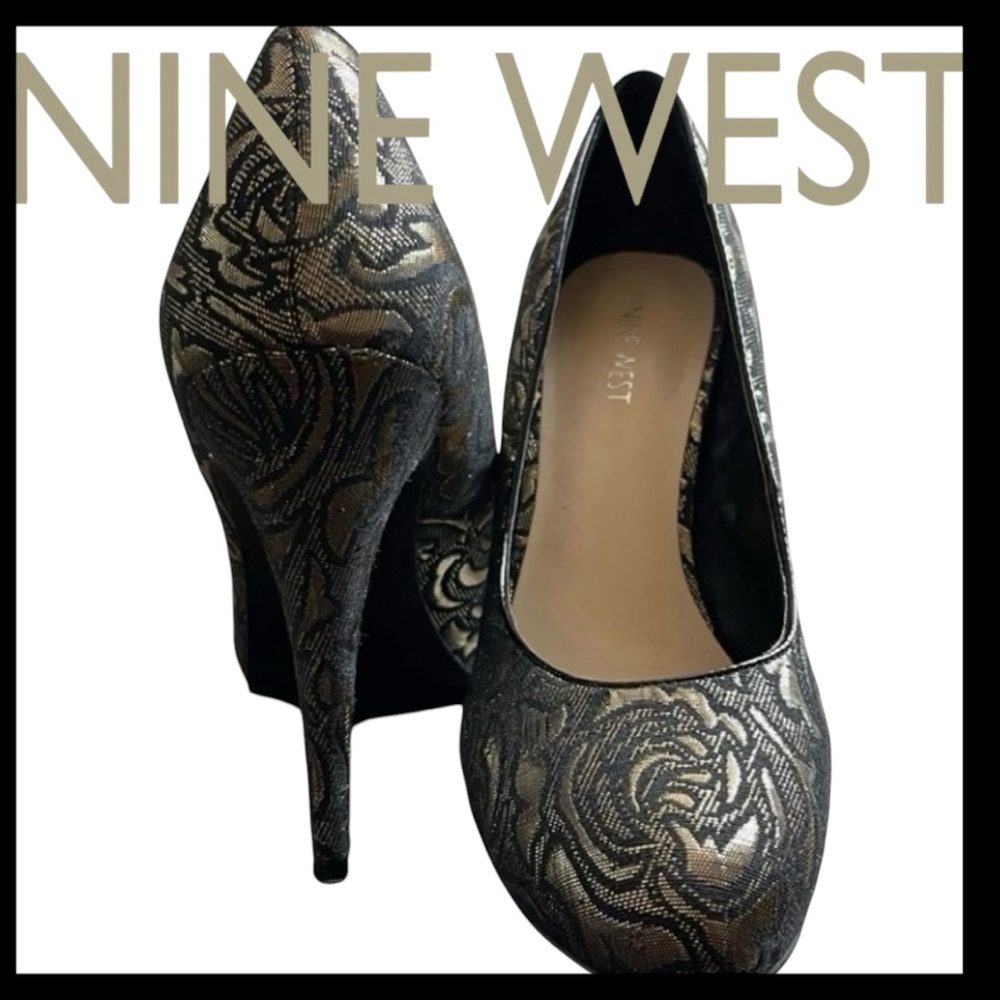 Nine West Metallic Black and Gold Floral Pattern Pumps